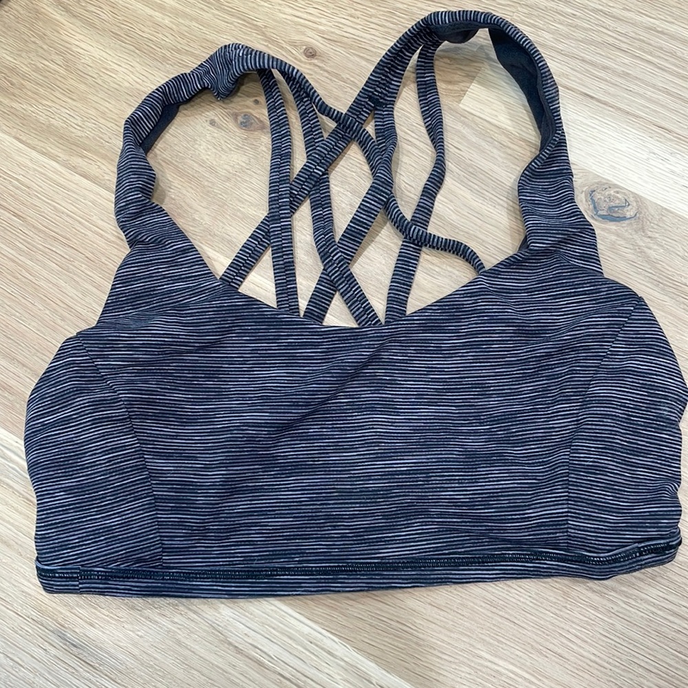 Lululemon Women’s Bra. Size 4